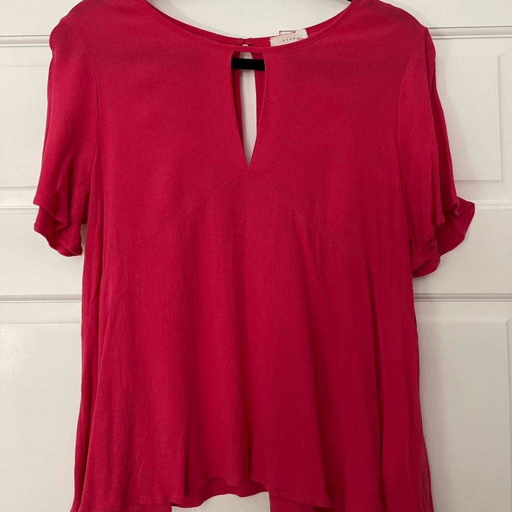 Lush Women’s Pink top Size Large